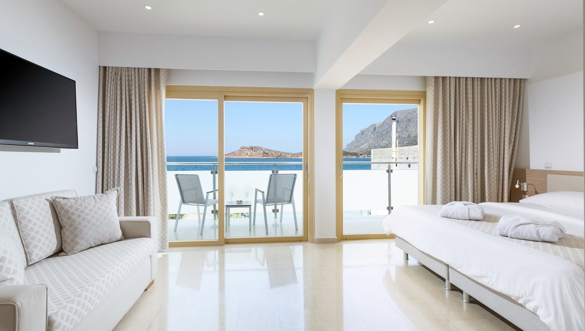 Zephyros Hotel Myrties Extérieur photo